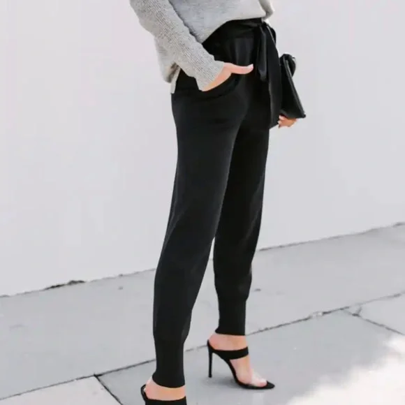 VICI CONFIDENTIAL POCKETED TIE
TROUSERS - BLACK - Picture 3 of 9